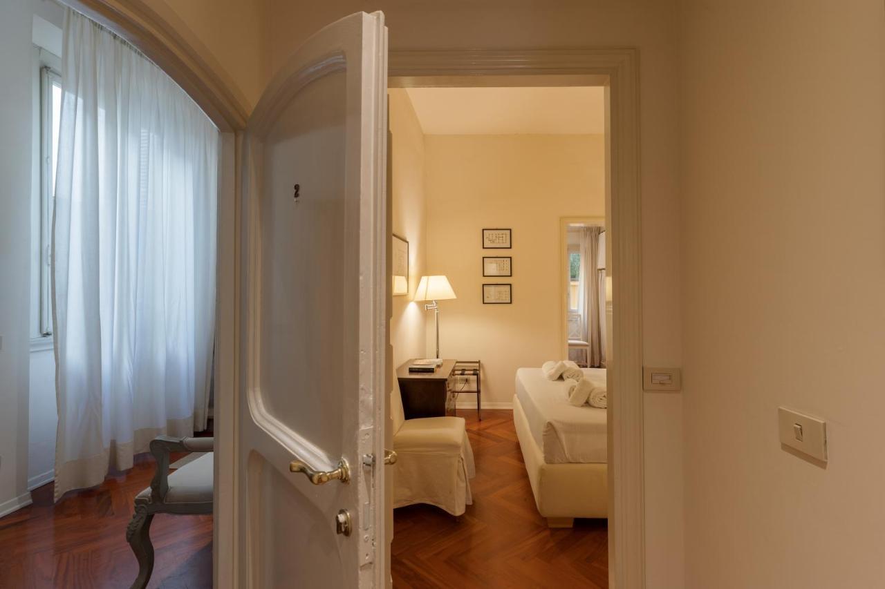 Big Apartment A Stone'S Throw From The Duomo Florence Extérieur photo